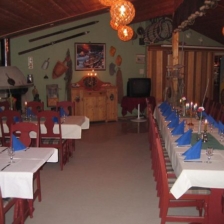 Toftenes Sjohuscamping Alsvåg Exterior foto