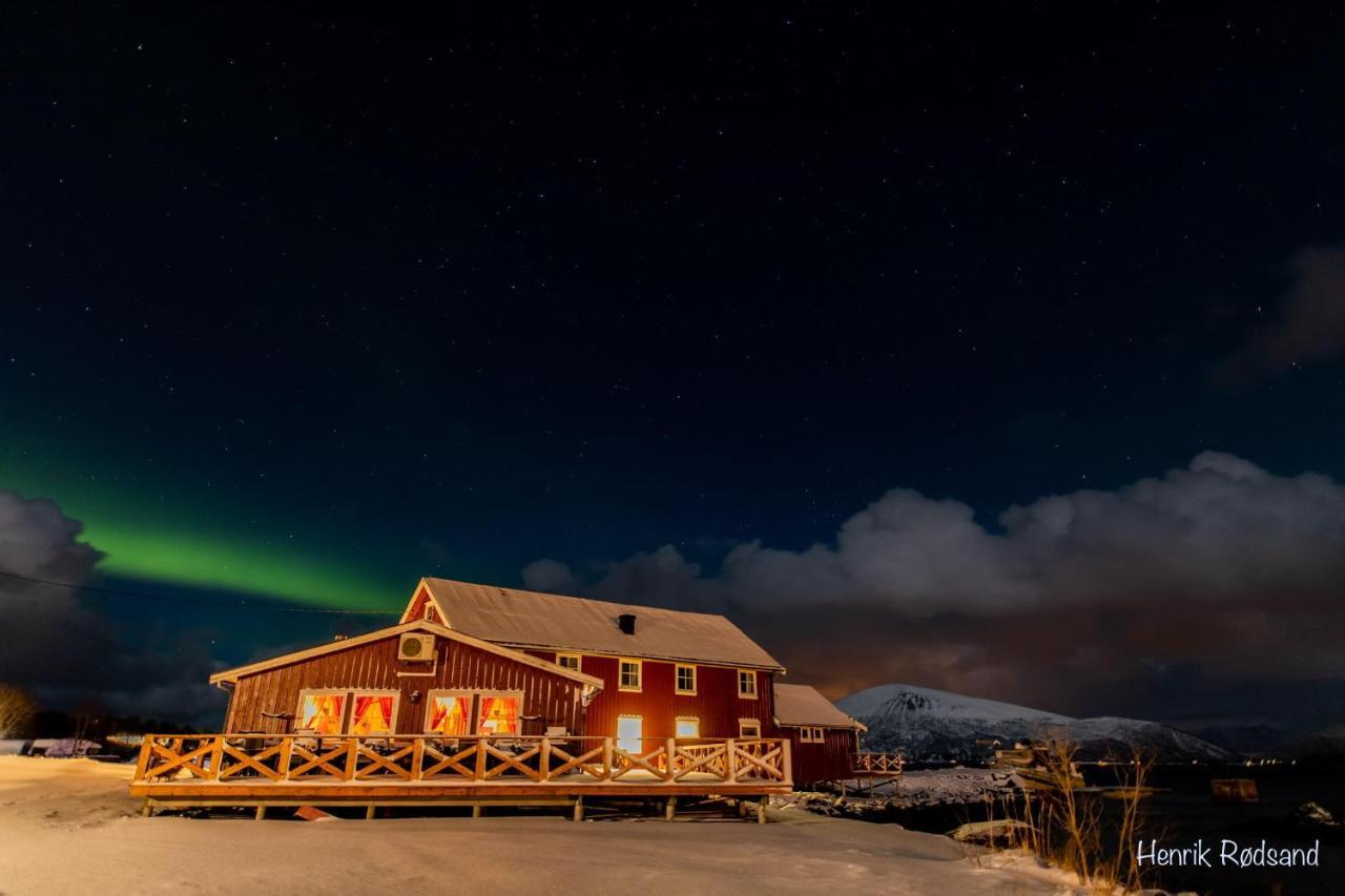 Toftenes Sjohuscamping Alsvåg Exterior foto